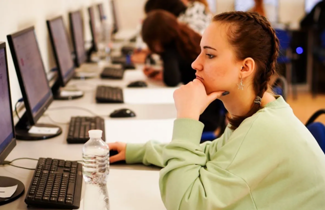 В Україні стартувала реєстрація на НМТ-2026: подати заявку можна до 2 квітня