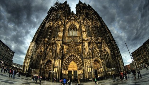 Кельнський собор в Німеччині почне брати плату за вхід
