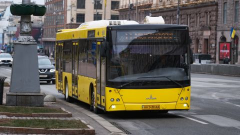 В Киеве на выходных часть автобусов изменит маршрут