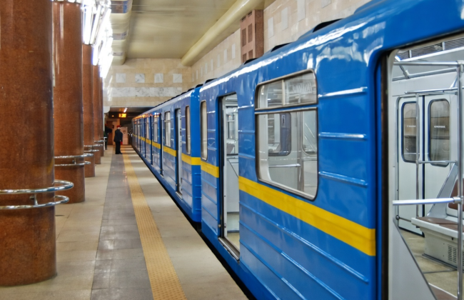 Почему на станциях киевской подземки может появляться вода — в метрополитене назвали причины