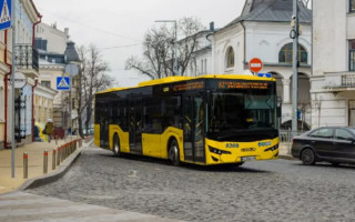 У центрі Києва 8 березня змінять рух тролейбусів і автобусів – перелік маршрутів