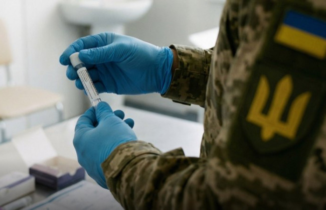 Як і для чого збирають ДНК у військовослужбовців — пояснення Міноборони