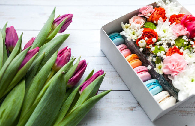 Подарунки на 8 березня – що шукають українці у Google