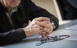 Япония впервые разрешила лечение стволовыми клетками Паркинсона и сердца