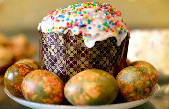 Великдень 2026: коли святкують православні та католики в Україні