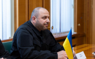 Рустем Умєров разом з військовими вирушив на Близький Схід для стабілізації безпекової ситуації