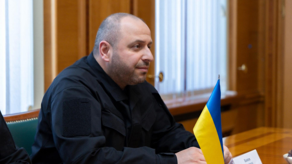 Рустем Умєров разом з військовими вирушив на Близький Схід для стабілізації безпекової ситуації