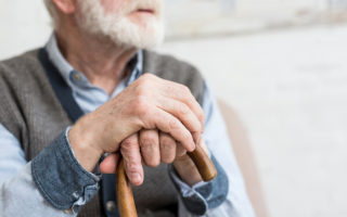 Як пройти ідентифікацію вдома, якщо пенсіонер маломобільний або має інвалідність