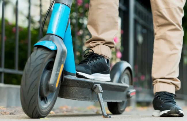 Нетверезе керування електросамокатом: що загрожує водіям за порушення