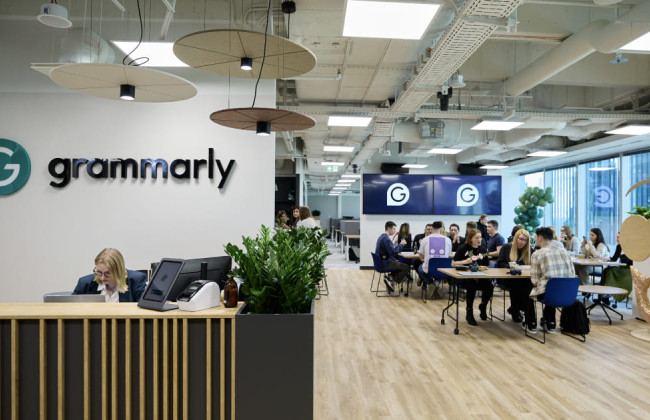 IT-компанію з українським корінням Grammarly звинувачують у незаконному використанні імен авторів у ШІ-функції