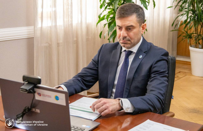 Дмитро Лубінець відреагував на скандал із Monobank через оприлюднення інформації клієнтки