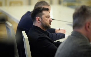 Владимир Зеленский поручил правительству подготовить выплаты для пенсионеров и компенсации за топливо