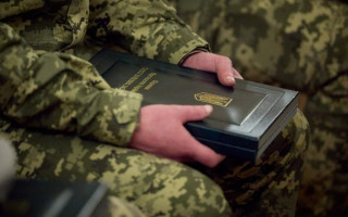 Контракт у ЗСУ 2026: які документи та фото нести до ТЦК – повний гайд