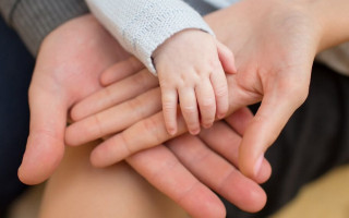 Судебный процесс по усыновлению ускорят: что предлагают в Раде