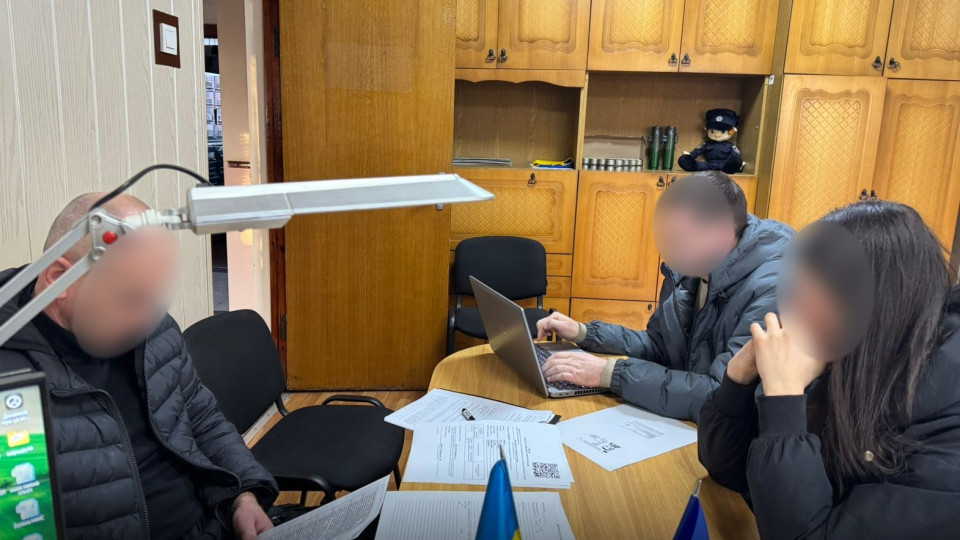 В Одесской области женщина трижды провалила практический экзамен и решила дать взятку экзаменатору МВД – видео