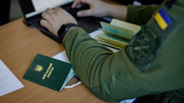 Предпринимателя мобилизовали — нужно ли уплачивать НДФЛ и подавать декларацию