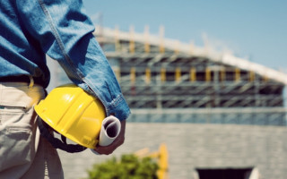 Нещасний випадок на роботі: що робити працівнику і чому не можна приховувати травму