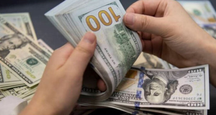 За 1000 підроблених доларів — 500 справжніх: у Києві судитимуть збувачів фальшивих грошей