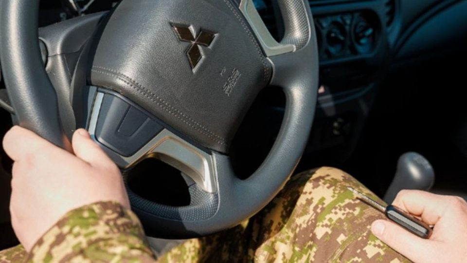 Ветерани з інвалідністю можуть безкоштовно навчитися водінню на спеціалізованих авто – що робити та куди звернутися