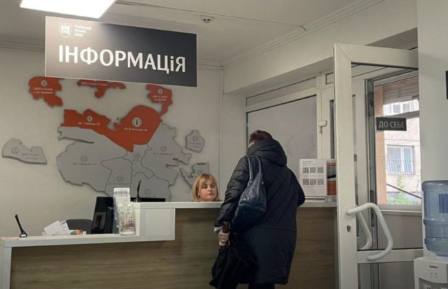 Иностранцы должны обменять виды на жительство: правительство ввело новые правила