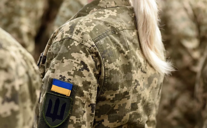 В Украине обновили правила военной дисциплины по стандартам НАТО: усилена защита от дискриминации и домогательств