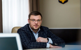 Фиктивное отцовство и декларации: в СМИ появились обвинения в адрес директора НАБУ Семена Кривоноса