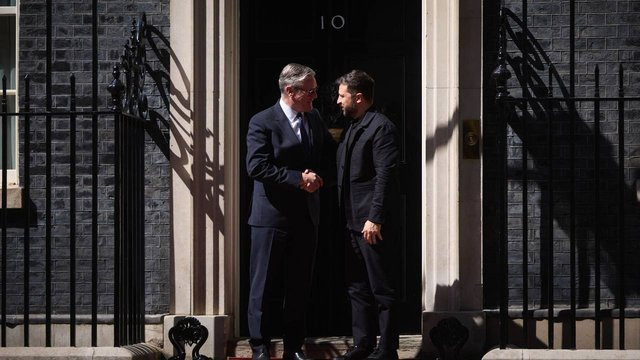 Зеленський і Стармер домовилися про нове оборонне партнерство України та Британії