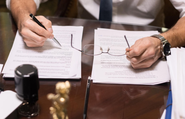 Які нові строки подання даних нотаріусами до податкової у 2026 році