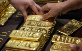 Облагается ли НДФЛ доход от продажи физическим лицом банковских металлов, приобретенных в банке – разъяснение ГНС