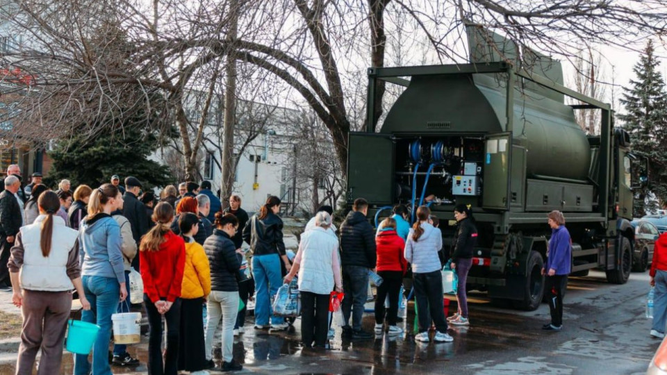 У Молдові обмежили водопостачання після забруднення Дністра через російський удар по ГЕС