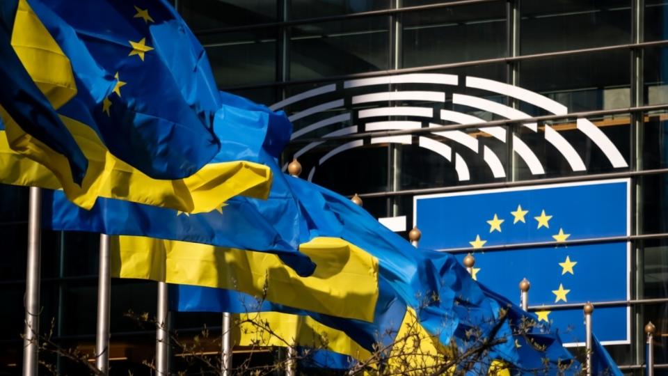 У Єврораді закликають негайно відкрити переговори про вступ України до ЄС