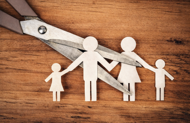 Верховний Суд: позбавлення батьківських прав — крайній захід, що вимагає належних і достатніх доказів вини