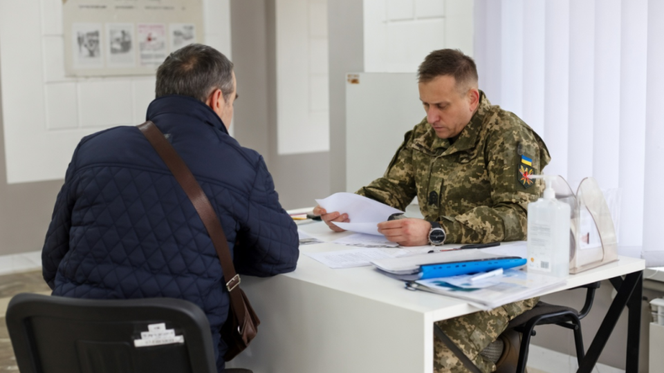 Мужчина отказался от ВЛК, а о штрафе 17 тысяч гривен узнал через год — что решил суд в Харькове