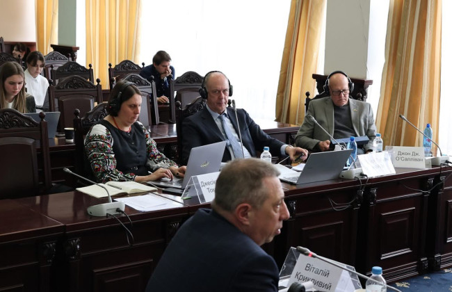 Підроблені метадані, 57 банківських рахунків та життя на 1000 гривень: як пройшла співбесіда передостанньої четвірки кандидатів до ВАКС