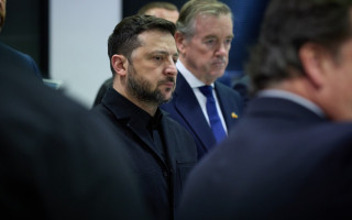 Владимир Зеленский о переговорах с РФ: важно не допустить усиления позиций России