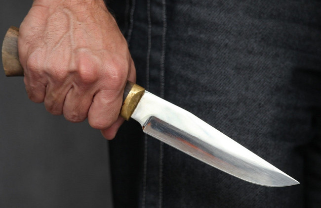 Мужчина ранил ножом инструктора ТЦК во время вручения повестки – какое решение принял суд