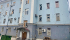 В Херсоне в результате обстрела повреждено здание налоговой, фото