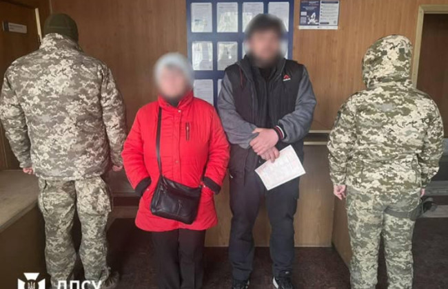 «Кохання» для виїзду за кордон: у Києві чоловік одружився із 80-річною тещею