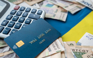 Чи призначається субсидія, якщо члени домогосподарства за кордоном — відповідь ПФ