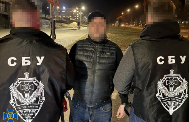 Во Львове задержали военнослужащего, который организовал схему «бронирования» уклонистов