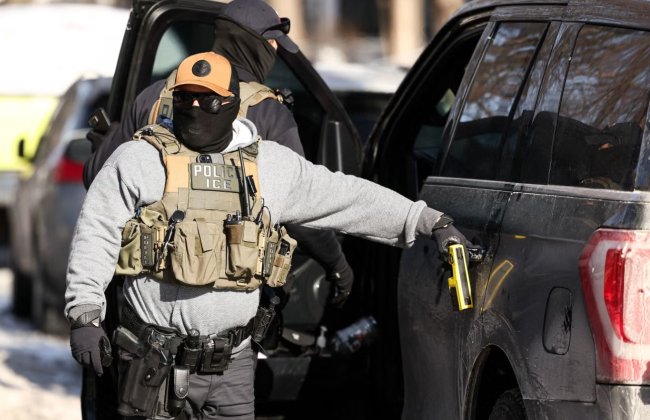 Жодних балаклав і масок: Вашингтон заборонив правоохоронцям приховувати обличчя