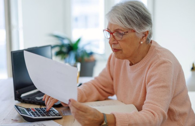 Идентификация пенсионера через зарубежные дипломатические учреждения Украины — что нужно знать