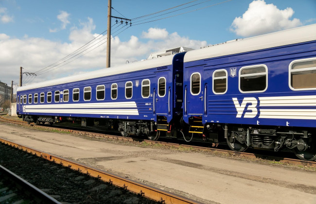 Провідниця загинула під час евакуації з поїзда – Укрзалізниця повідомила про наслідки нічної атаки