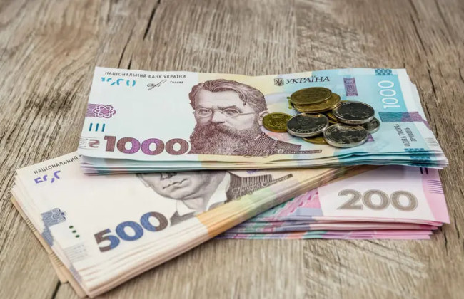 1500 гривен от государства — кому и когда поступят деньги, а также все нюансы выплат