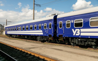 Провідниця загинула під час евакуації з поїзда – Укрзалізниця повідомила про наслідки нічної атаки