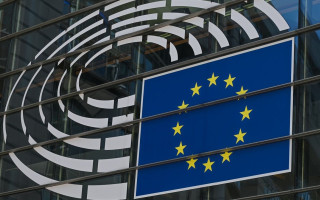 У ЄС погодили зміни, які дозволять вагітним депутаткам передавати право голосу