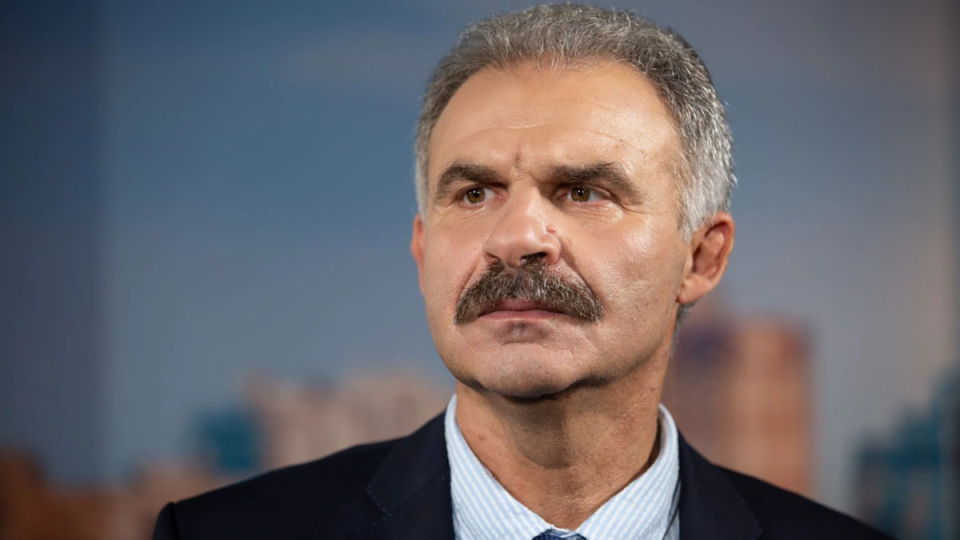 Кабмин повторно назначил Виктора Еленского председателем Госэтнополитики