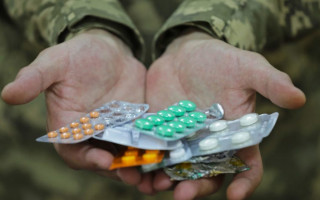 «Доступні ліки» для військових – як отримати препарати безоплатно