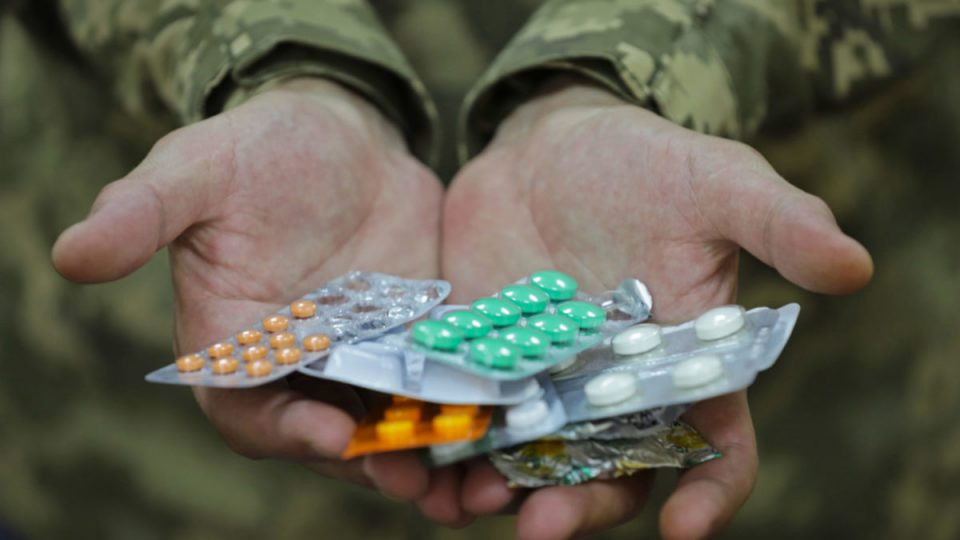«Доступні ліки» для військових – як отримати препарати безоплатно