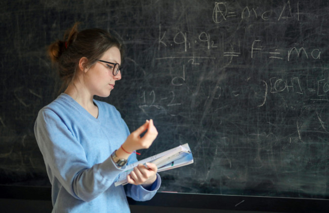 Педагогам хотят изменить периодичность прохождения сертификации и увеличить срок действия сертификата